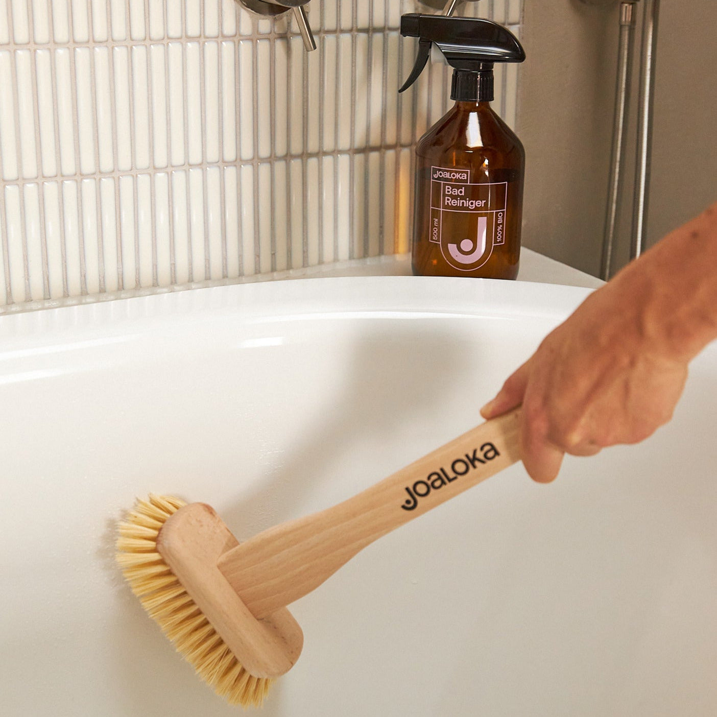 Badewannen- und Duschbürste mit Naturborsten